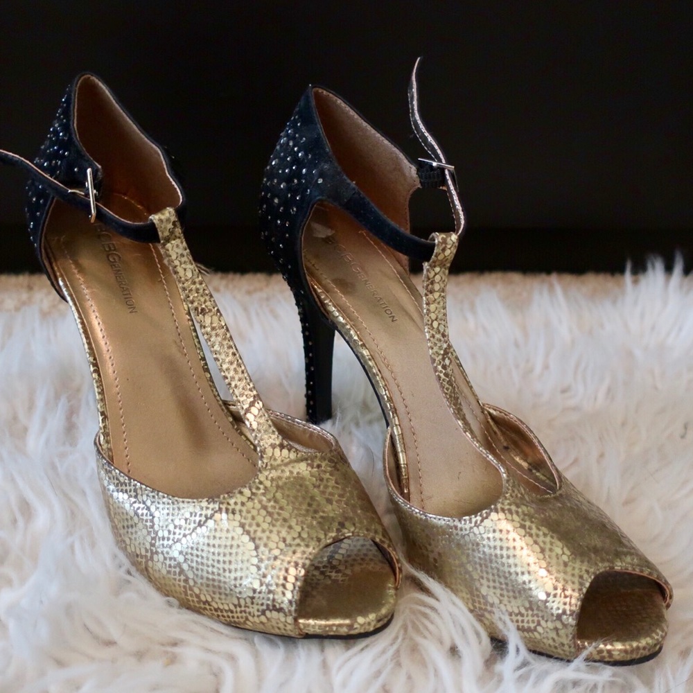 Gold & black BCBG heels
